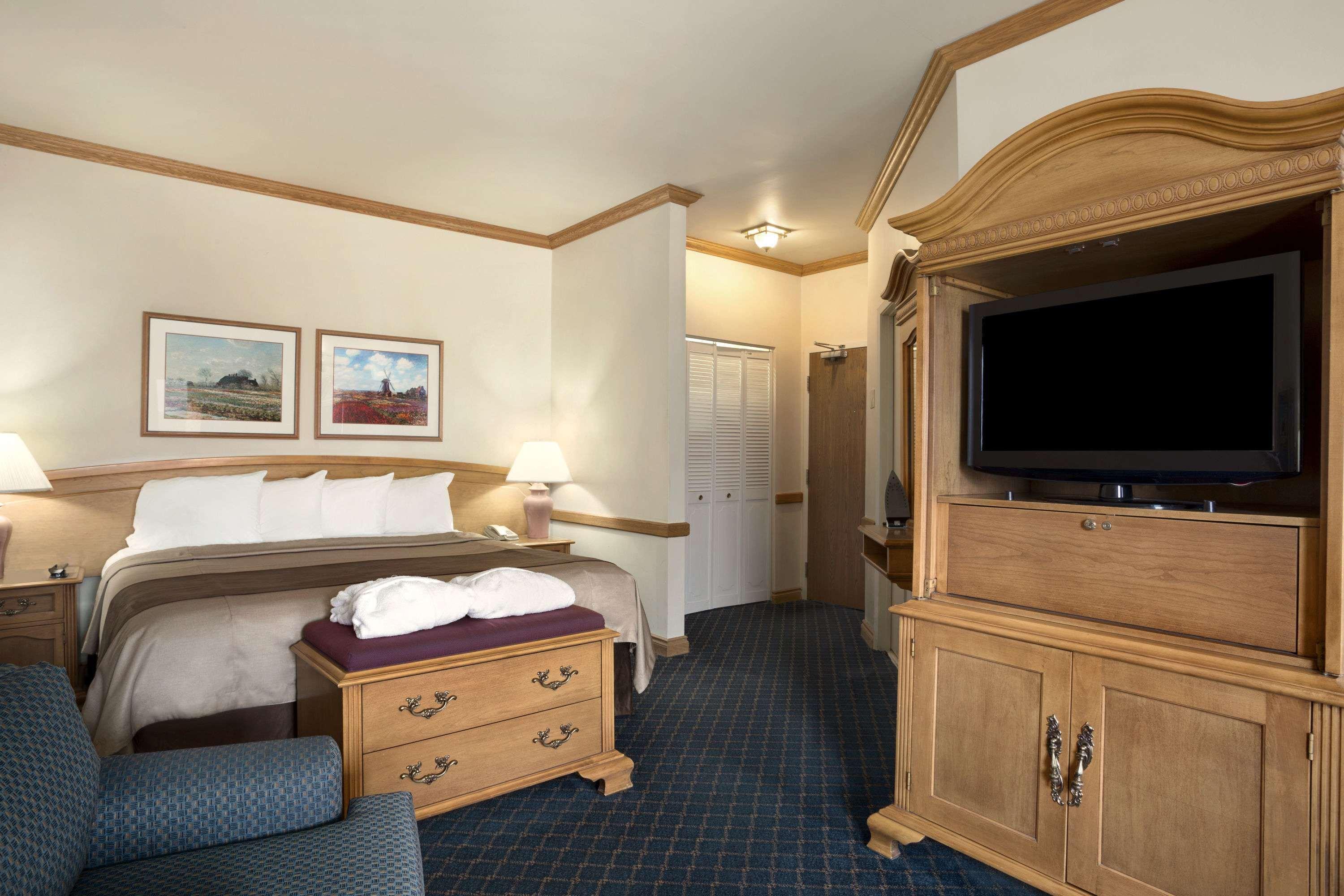 Travelodge By Wyndham Chatham Eksteriør bilde